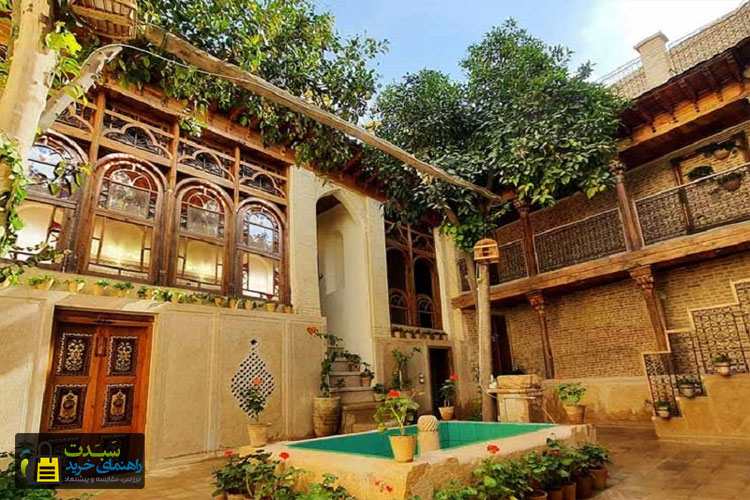 کافه-موزه-زرنگار-شیراز