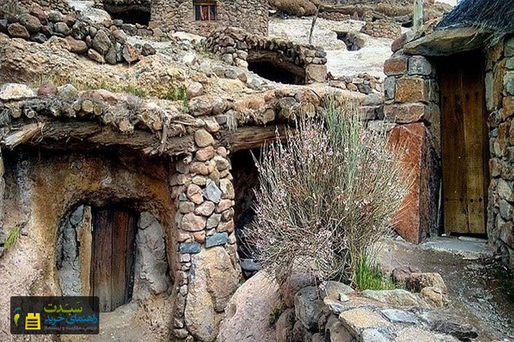 روستای-صخره-ای-میمند-کرمان