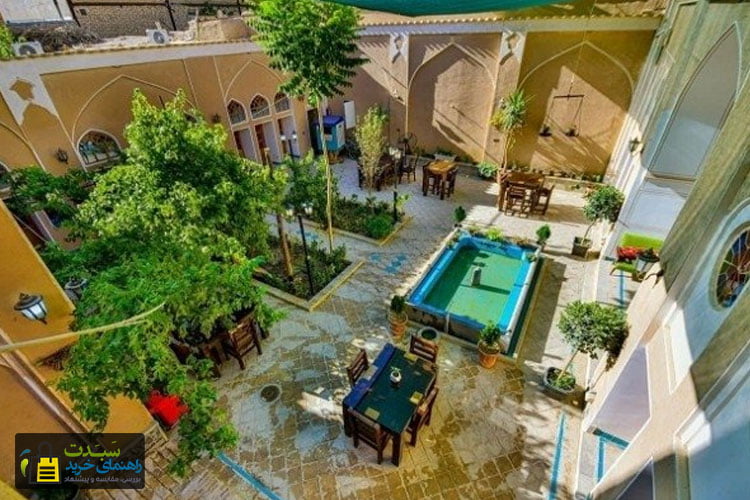کافه-هتل-سنتی-یاس-اصفهان