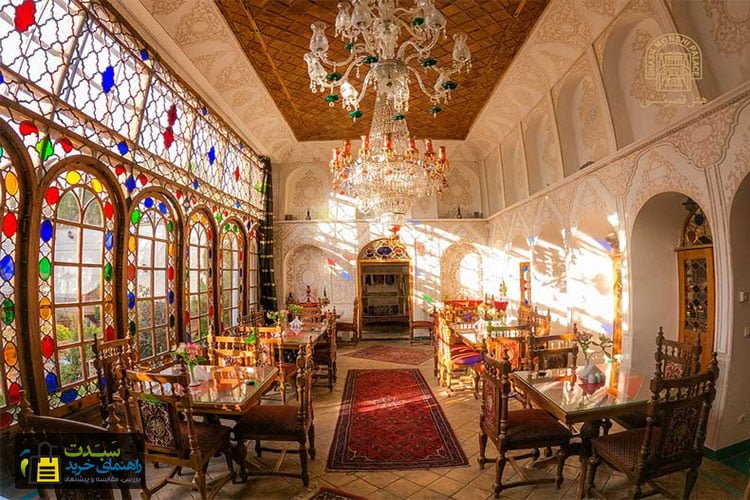 رستوران-قصر-منشی-اصفهان
